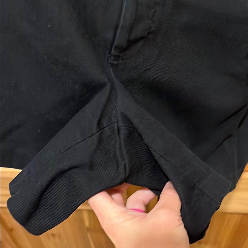 Banana Republic Women's Black Shorts - see description - Picture 4 of 8